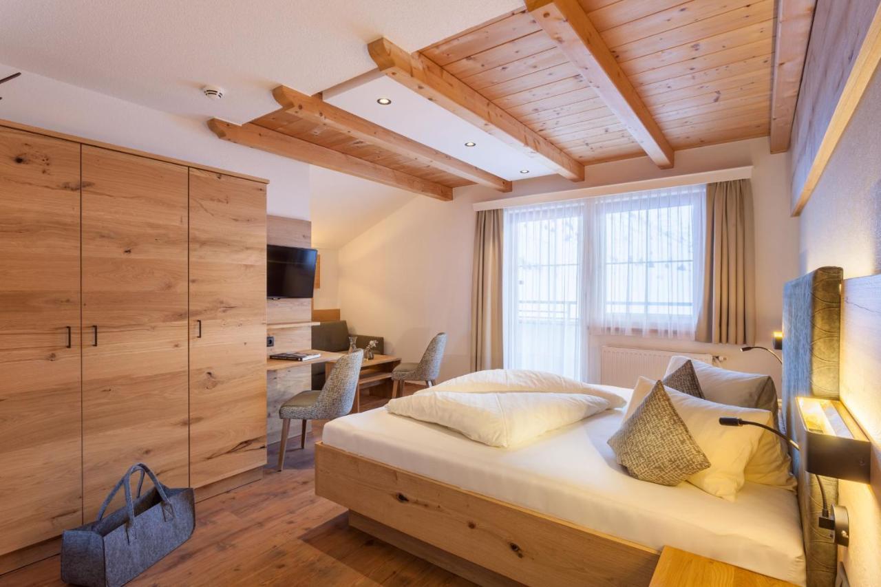 Hotel Luggi Galtür Esterno foto