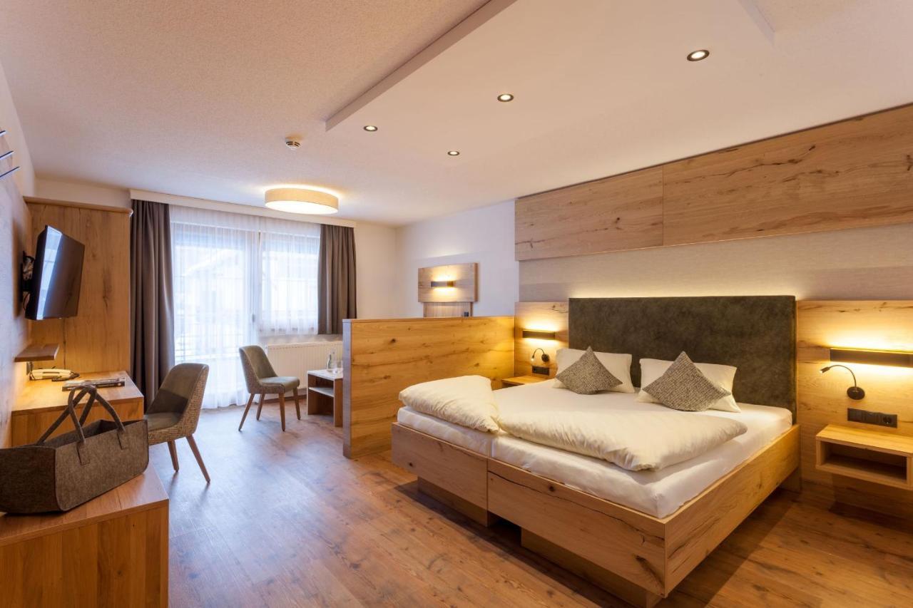 Hotel Luggi Galtür Esterno foto